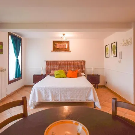 Nice Home In Castiglione Del Lago With Outdoor Swimming Pool And 7 Bedrooms