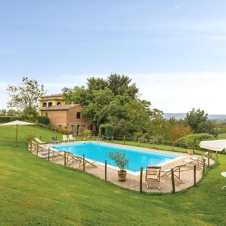 Nice Home In Castiglione Del Lago With Outdoor Swimming Pool And 7 Bedrooms Дом отдыха *