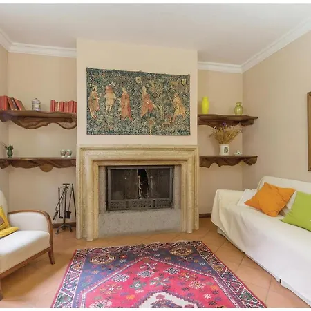 Дом отдыха Nice Home In Castiglione Del Lago With Outdoor Swimming Pool And 7 Bedrooms