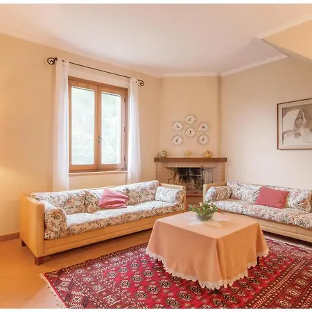 Nice Home In Castiglione Del Lago With Outdoor Swimming Pool And 7 Bedrooms