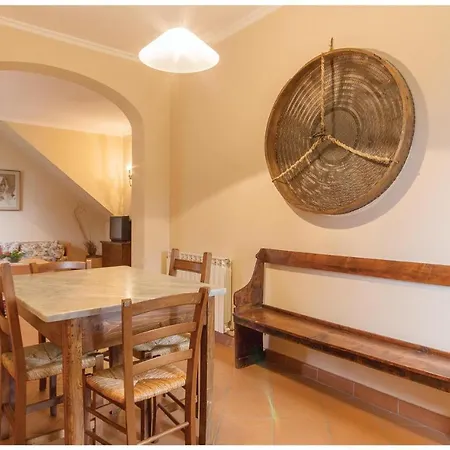 Nice Home In Castiglione Del Lago With Outdoor Swimming Pool And 7 Bedrooms Дом отдыха *